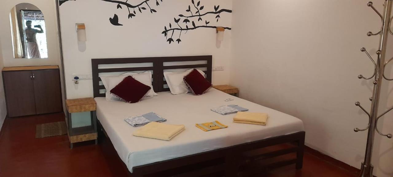 Marari Adonis Beach Villa Mararikulam Eksteriør billede