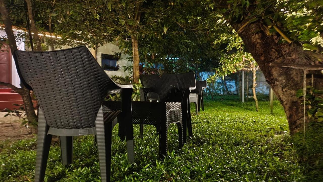 Marari Adonis Beach Villa Mararikulam Eksteriør billede