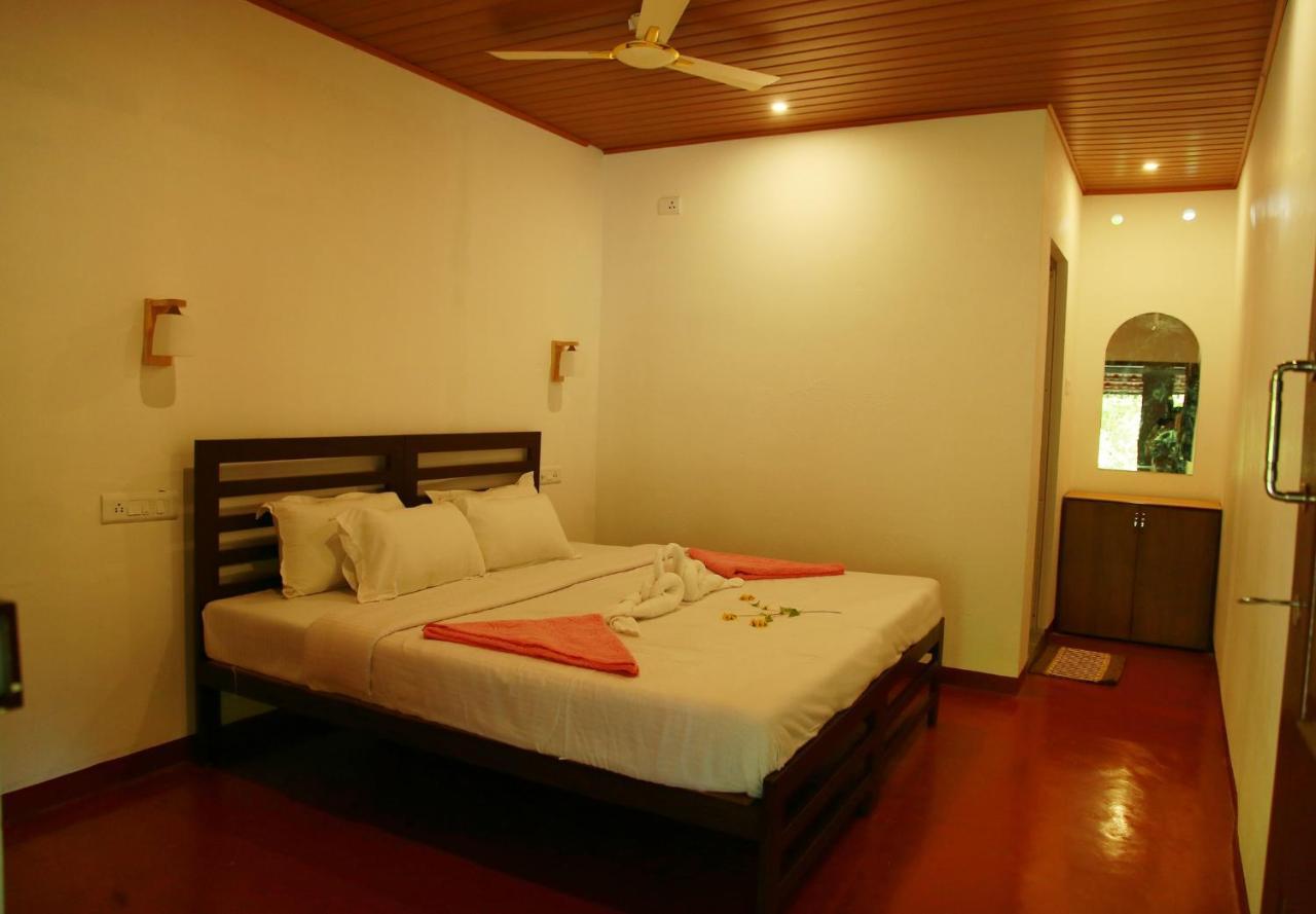 Marari Adonis Beach Villa Mararikulam Eksteriør billede