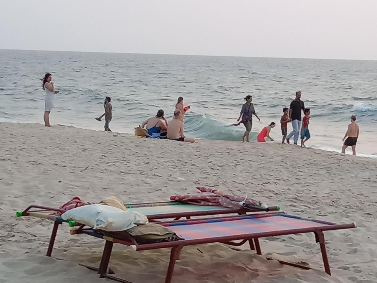 Marari Adonis Beach Villa Mararikulam Eksteriør billede